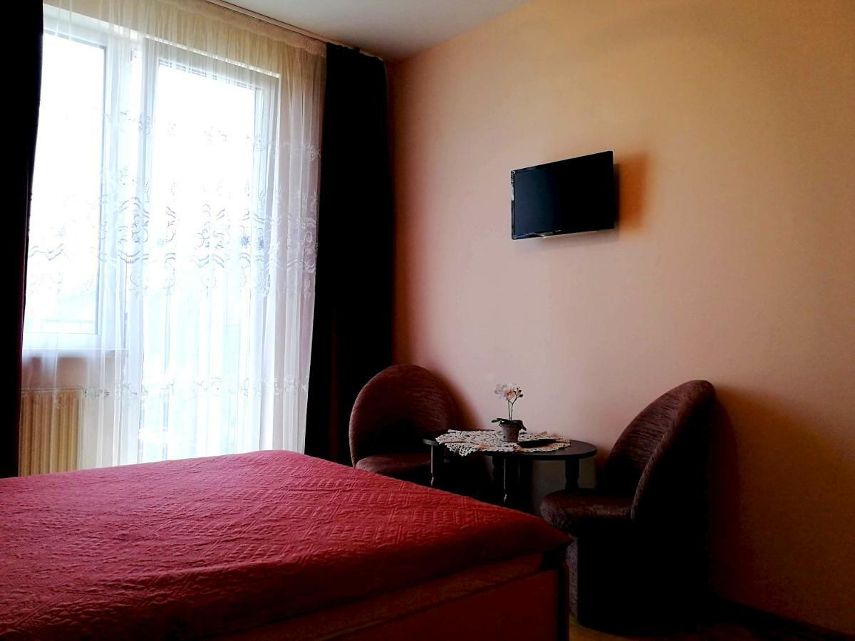 Viktoras Apartments Palanga Buitenkant foto